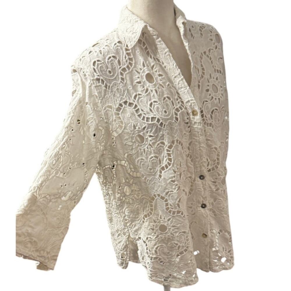 FARM Rio White Crochet Lace Button Front Top Cover Up Shirt Small Boho Resort - Picture 4 of 8